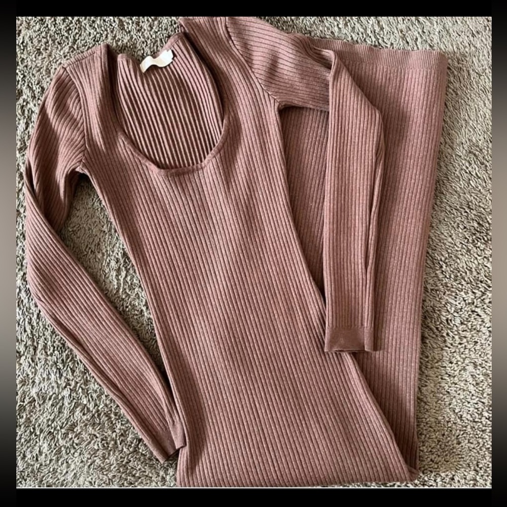 Meshki size m midi dress